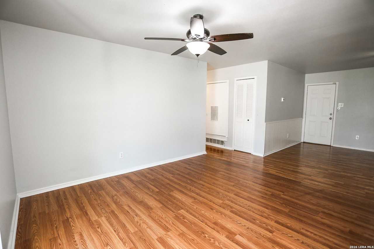 1106 Cerro Alto Dr - Photo 5 of 26