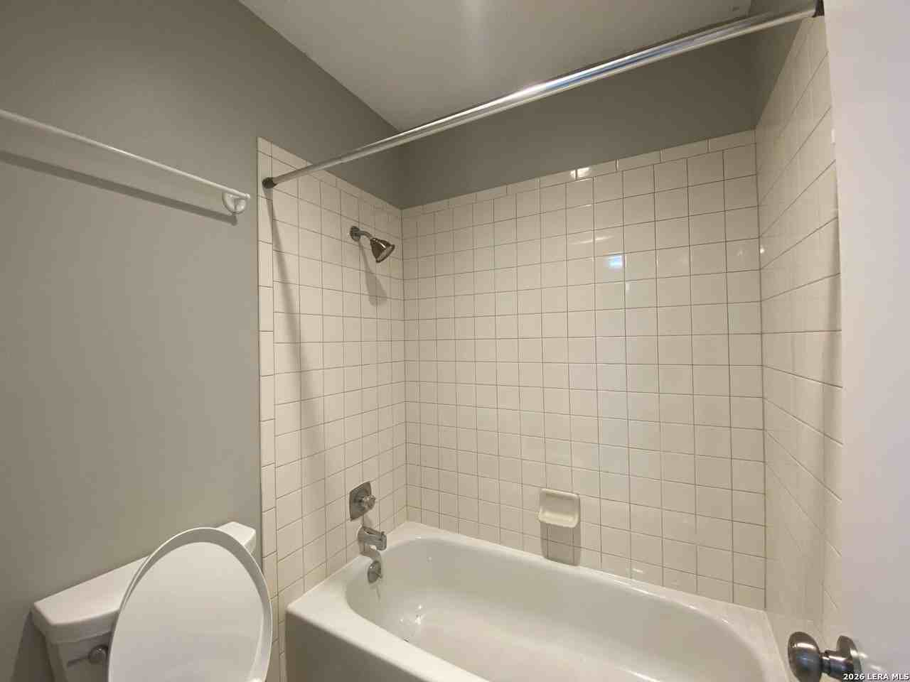 7146 Spring Grove St - Photo 7 of 22