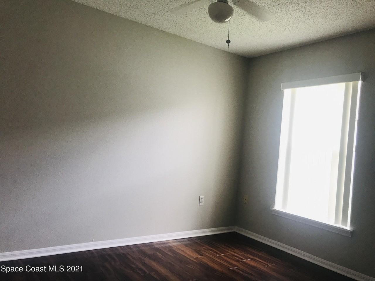 2824 Maderia Cir - Photo 6 of 10