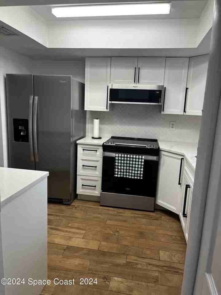 1003 Ashley Ave - Photo 7 of 14