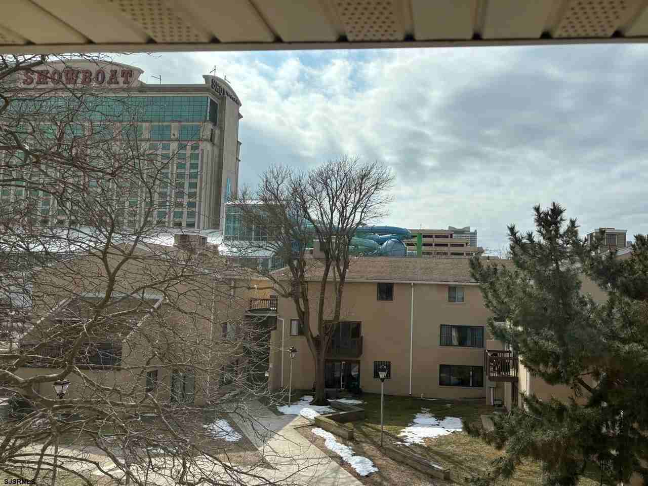 600 Pacific Ave #C202