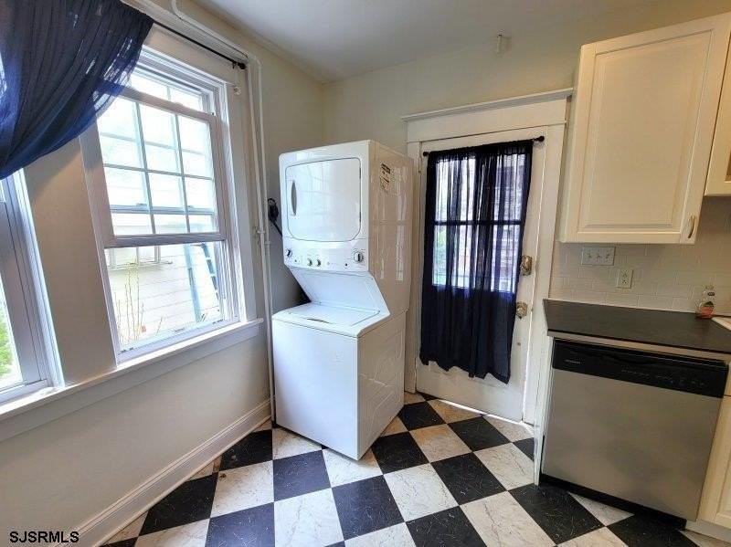 340 Central Ave #1 - Photo 5 of 20