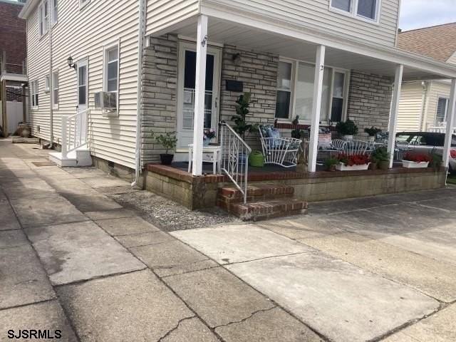 2 N Washington Ave - Photo 2 of 13