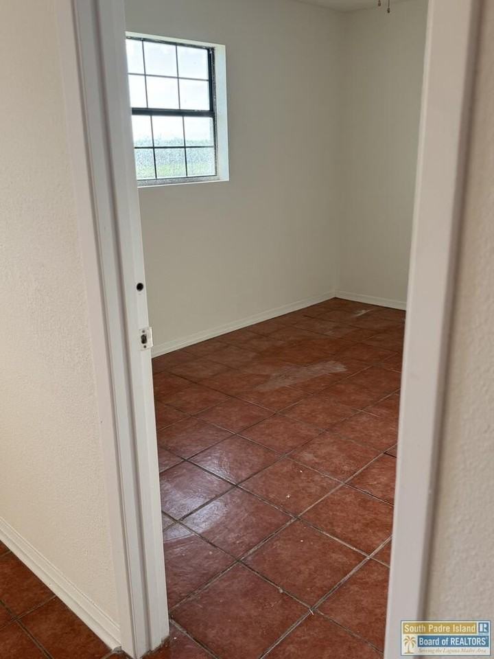 41620 Fm 510 - Photo 3 of 11