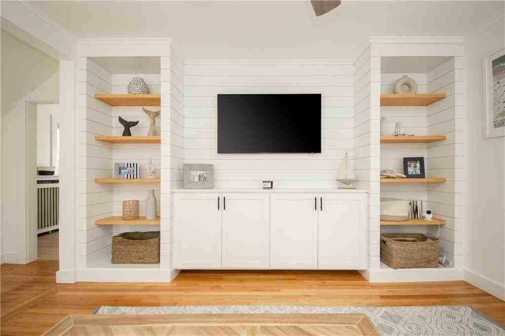 33 Slocum St - Photo 5 of 28