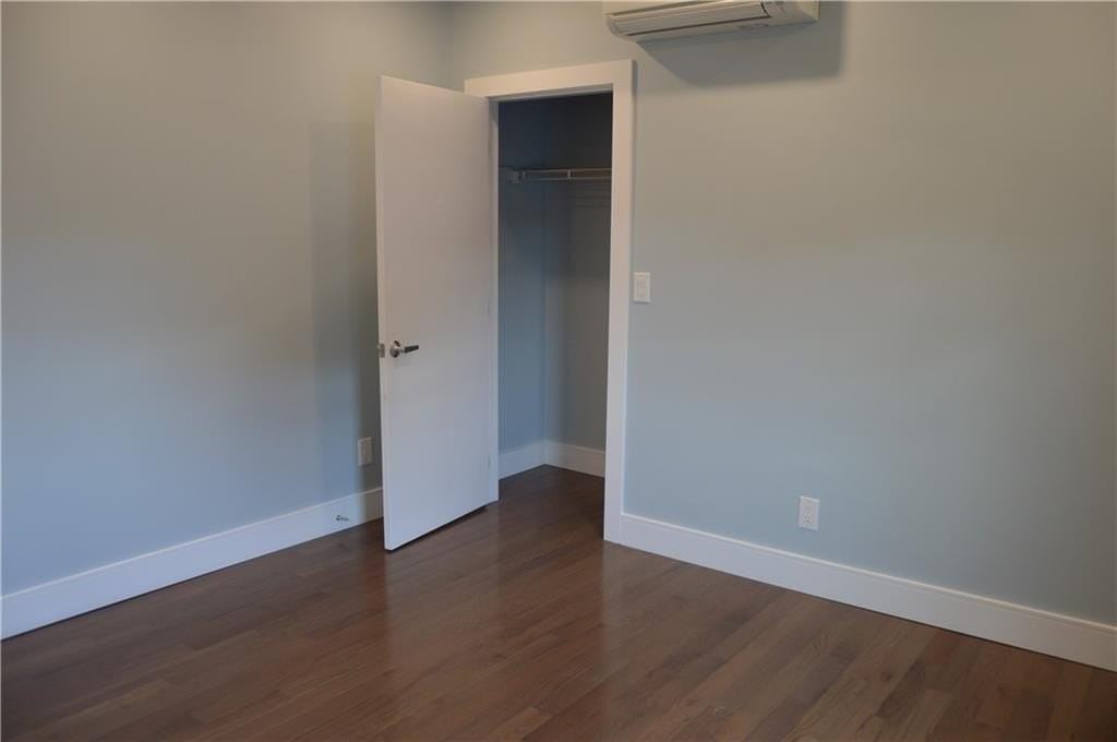 581 Central Ave #3R - Photo 3 of 9
