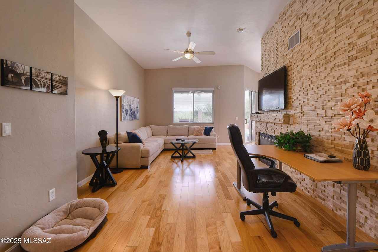 11979 N Labyrinth Dr - Photo 5 of 21