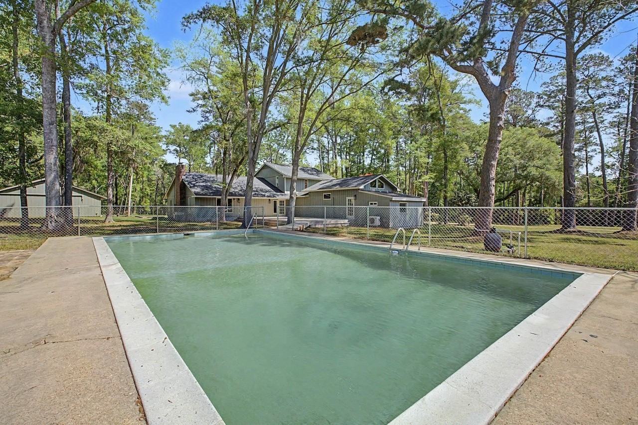 3308 Gallant Fox Trl - Photo 4 of 50