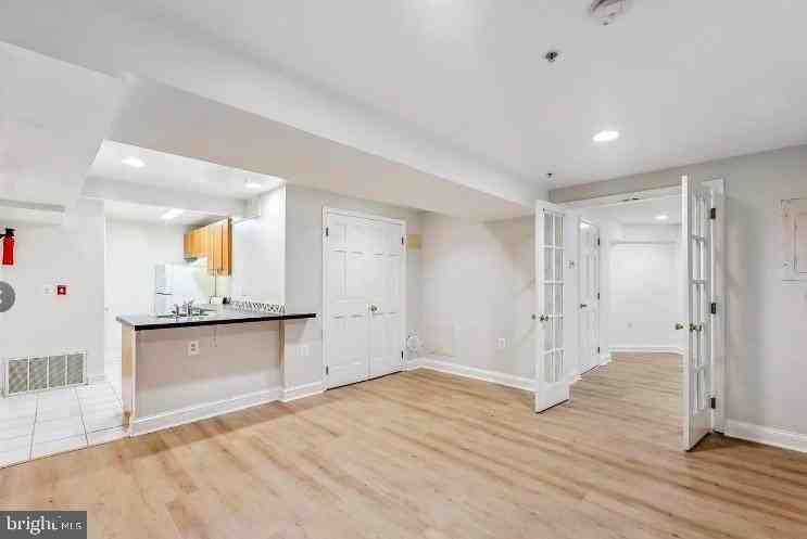 2303 17th St Nw #B - Photo 6 of 17