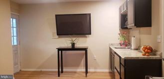580 Knollwood Rd - Photo 1 of 1