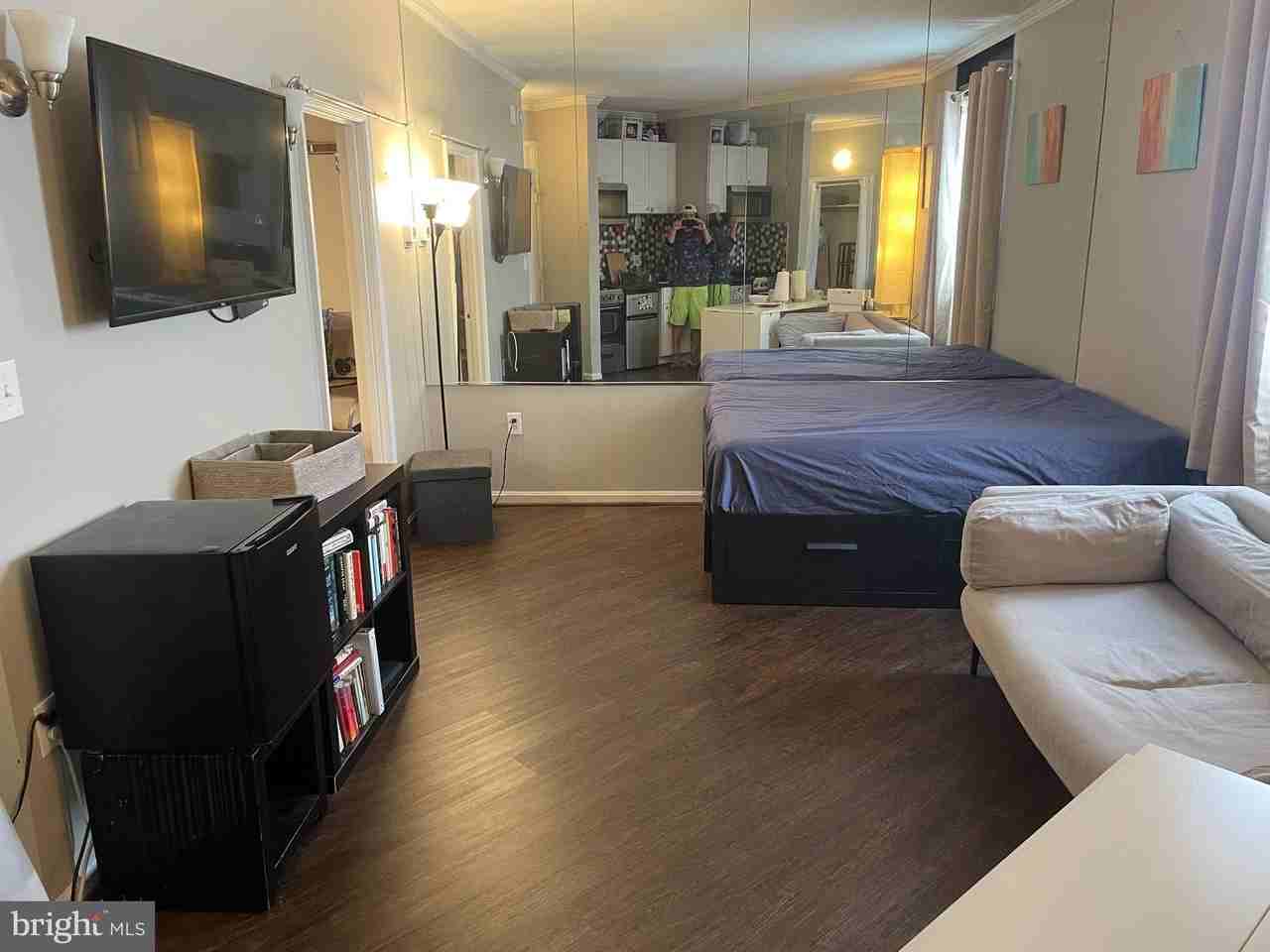 4242 E West Hwy #1103 - Photo 3 of 10