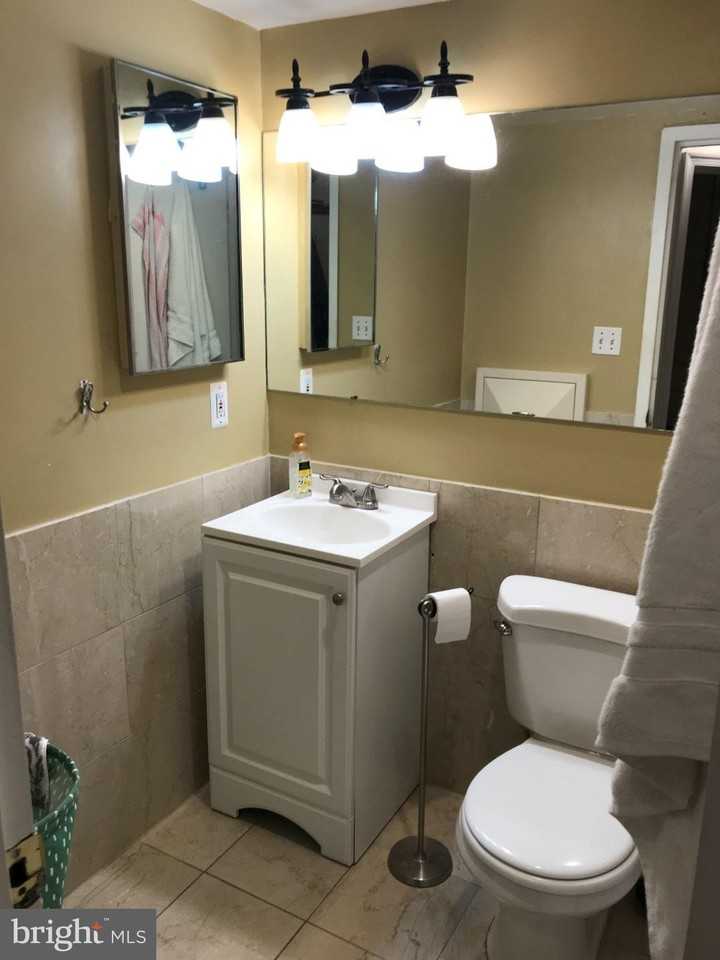 4242 E West Hwy #1103 - Photo 6 of 10