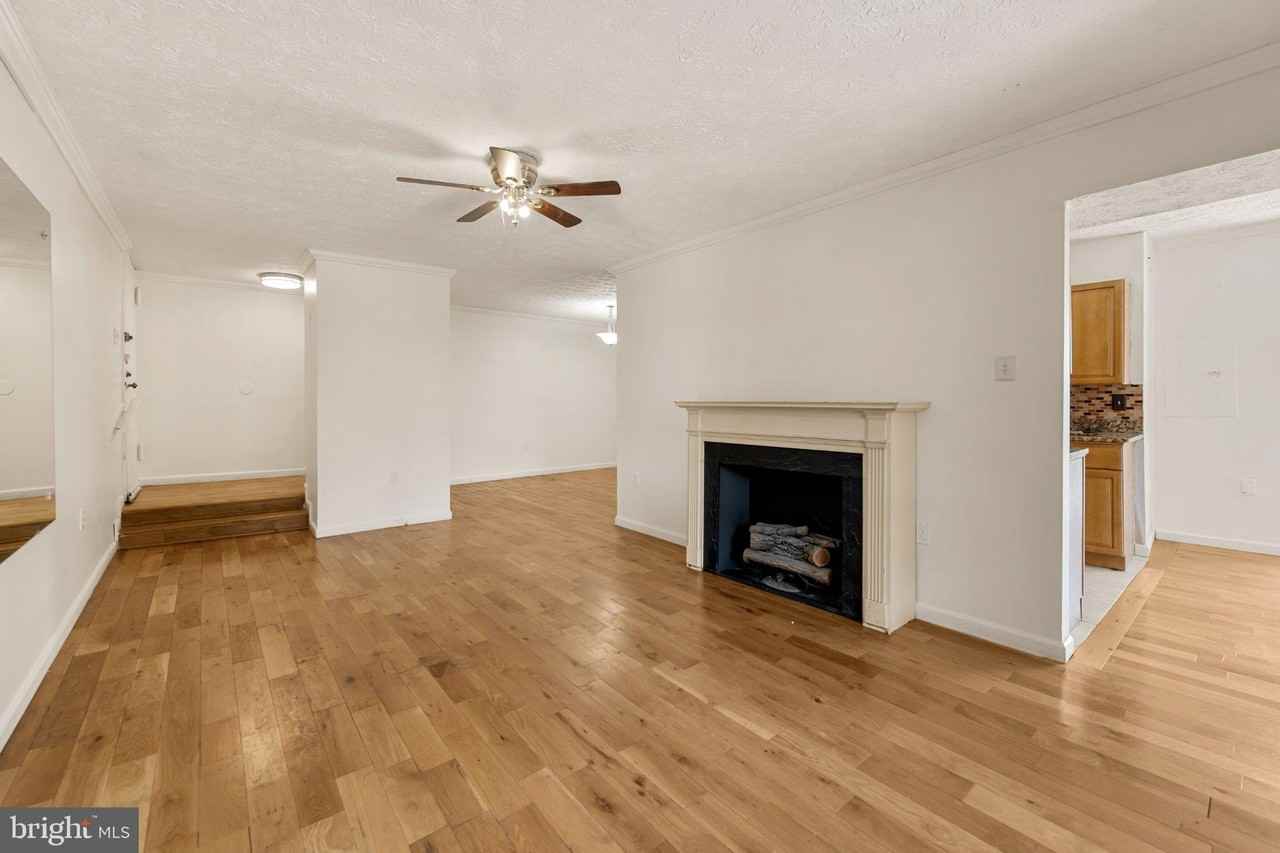 7716 Hanover Pkwy #304 - Photo 5 of 22