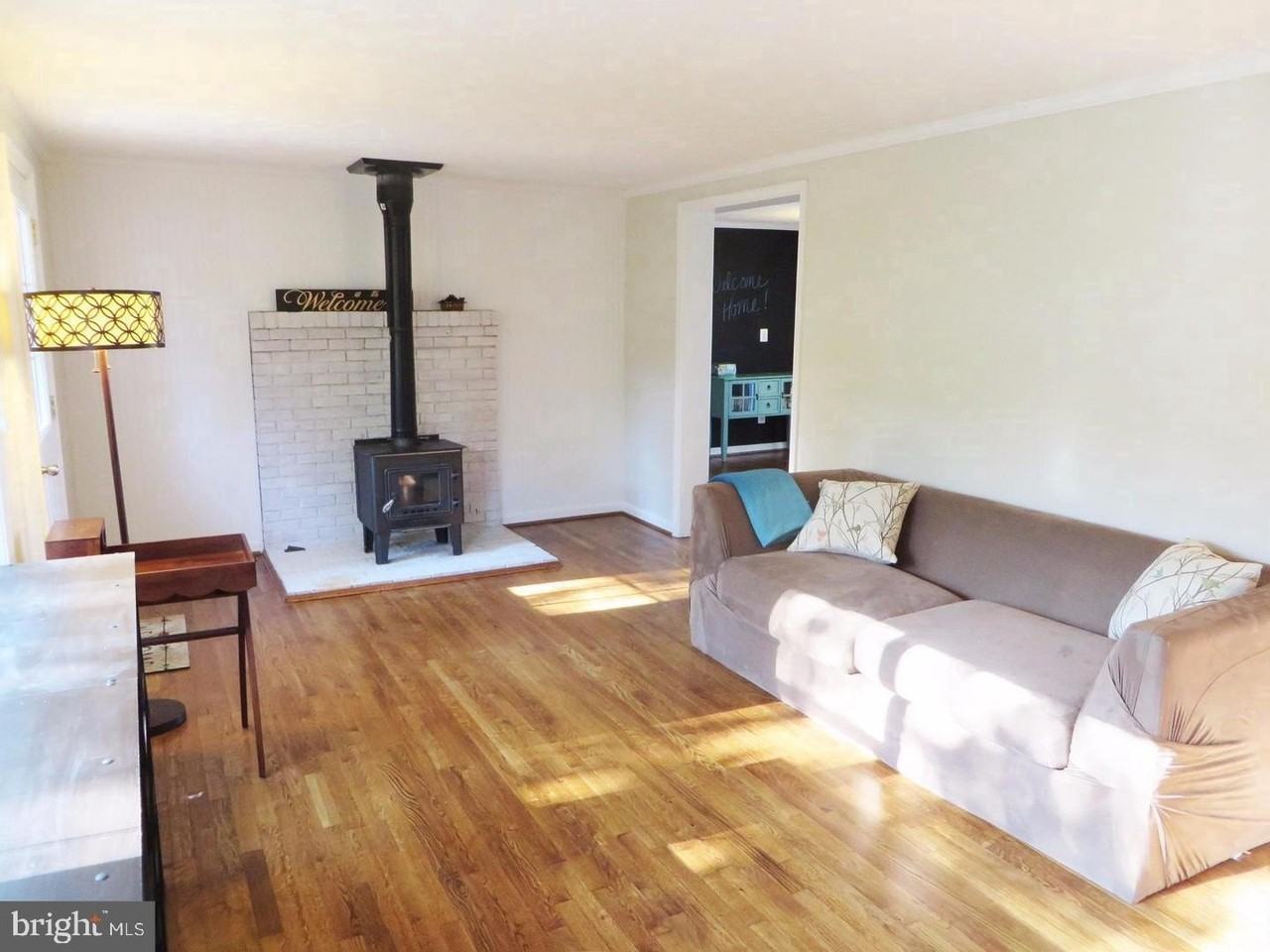 16100 Thomas Rd - Photo 7 of 20