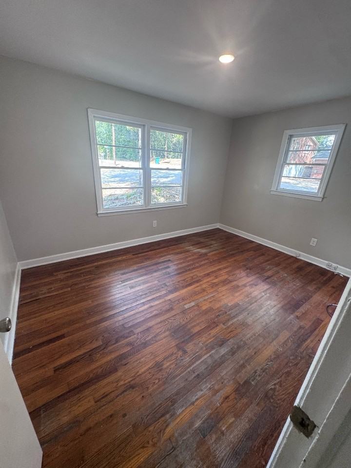 216 Crawford Ave #1 - Photo 5 of 12