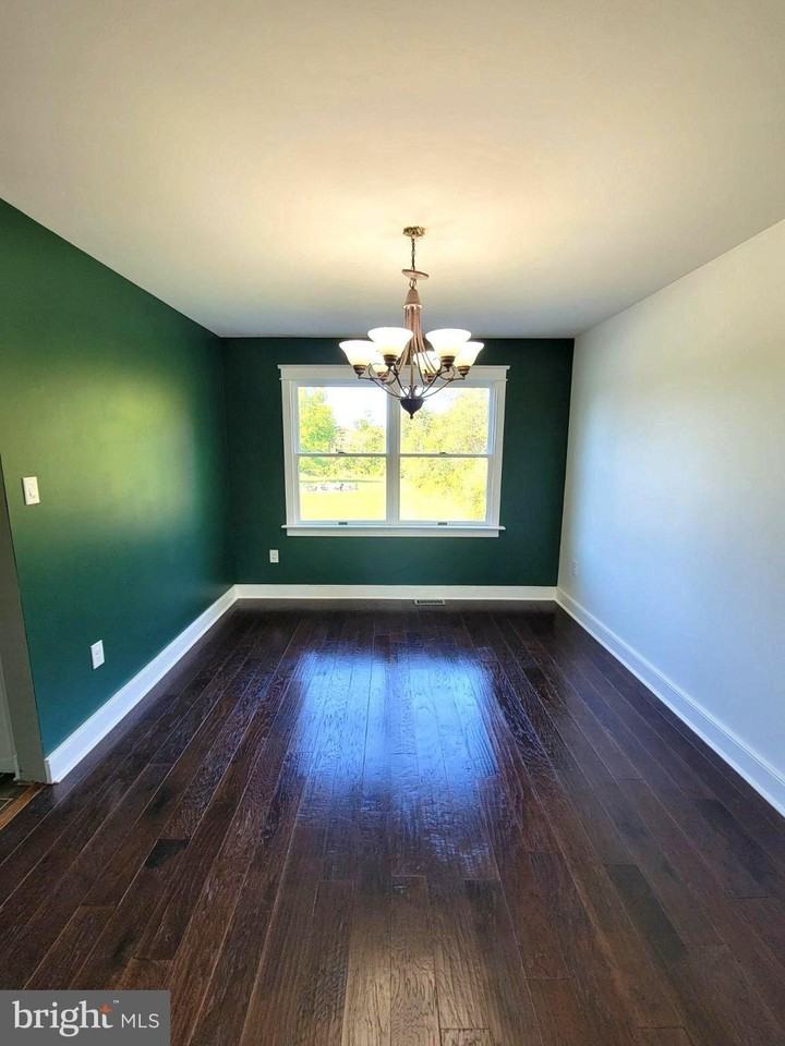 328 Township Line Rd - Photo 6 of 43