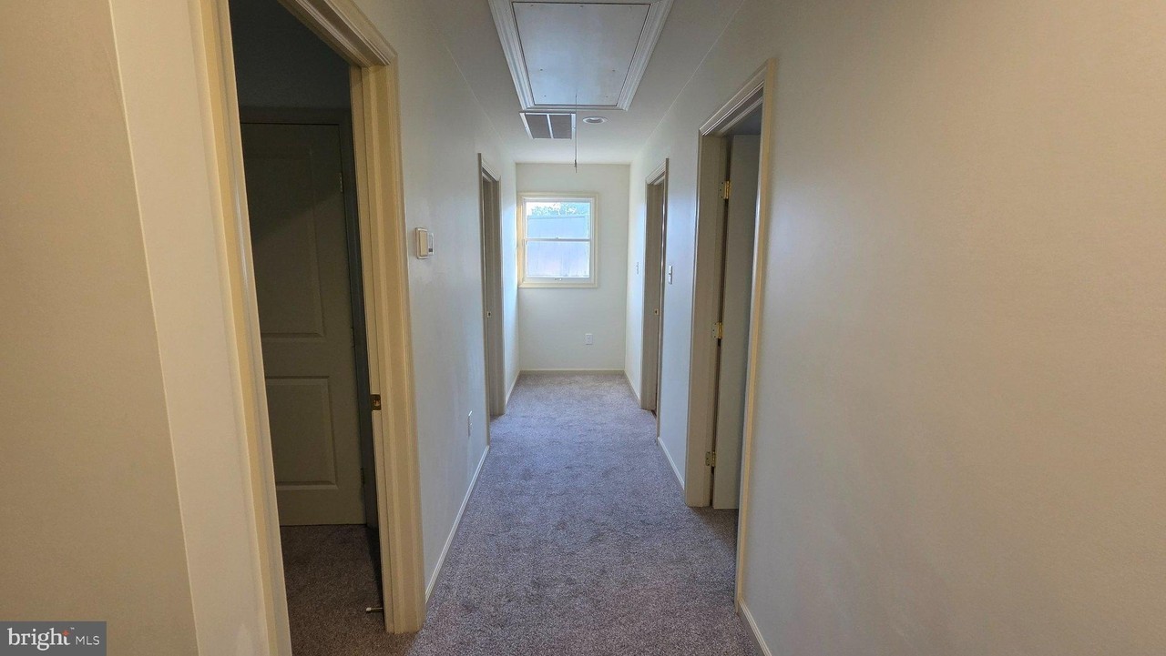 147 S Main St #2 - Photo 7 of 24