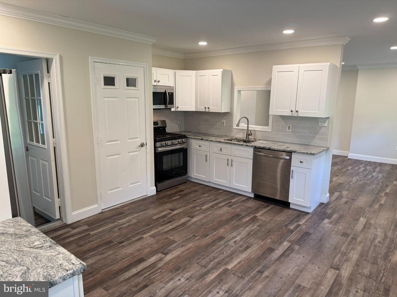 1142 Jericho Rd - Photo 5 of 18