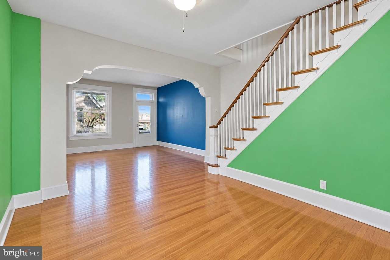 154 W Salaignac St - Photo 7 of 24