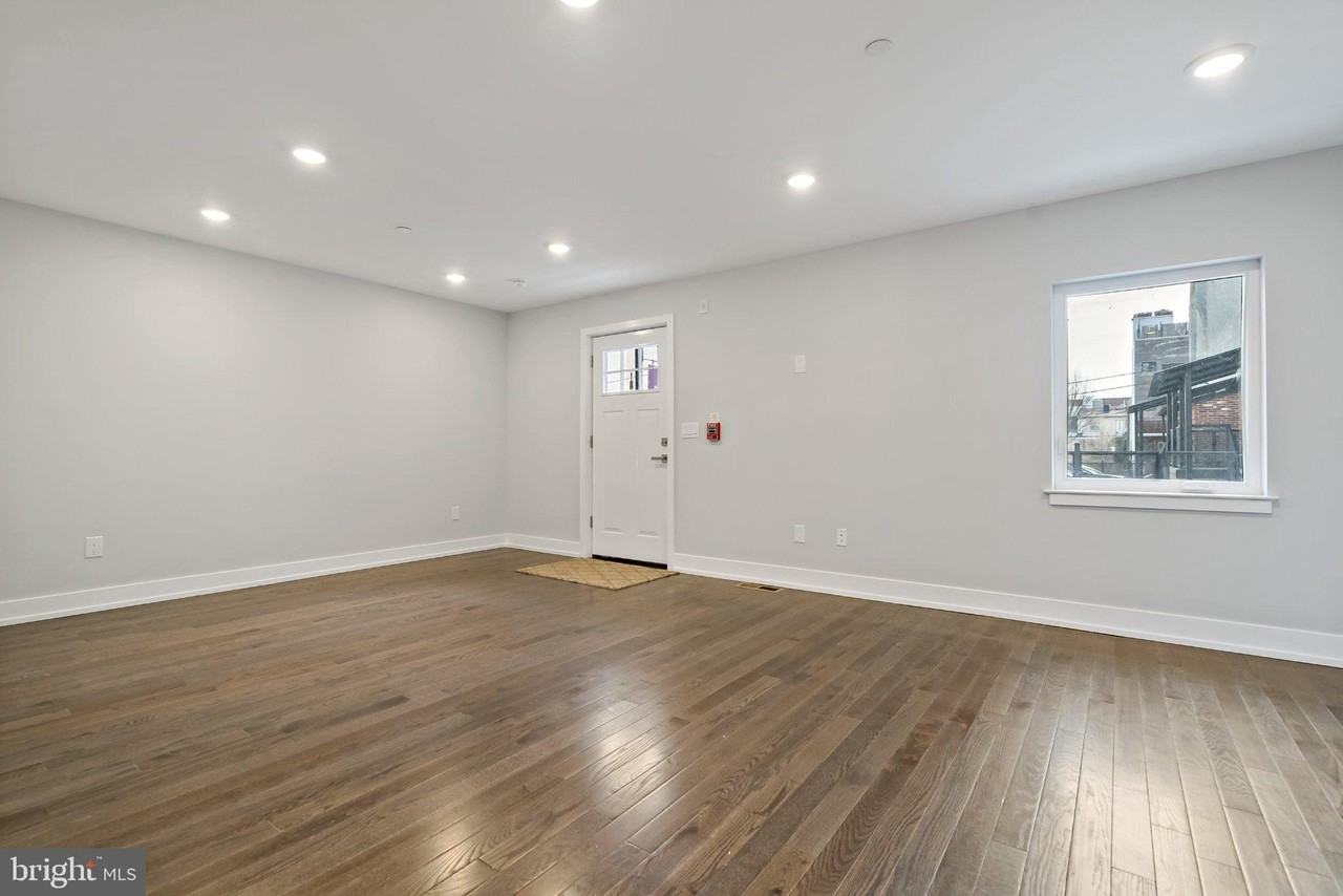 1530 N Palethorp St #1C - Photo 3 of 12