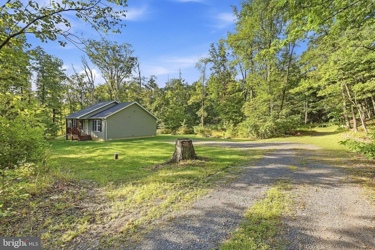 101 Brier Rabbit Ct - Photo 3 of 36