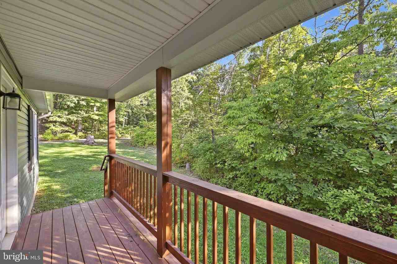 101 Brier Rabbit Ct - Photo 5 of 36