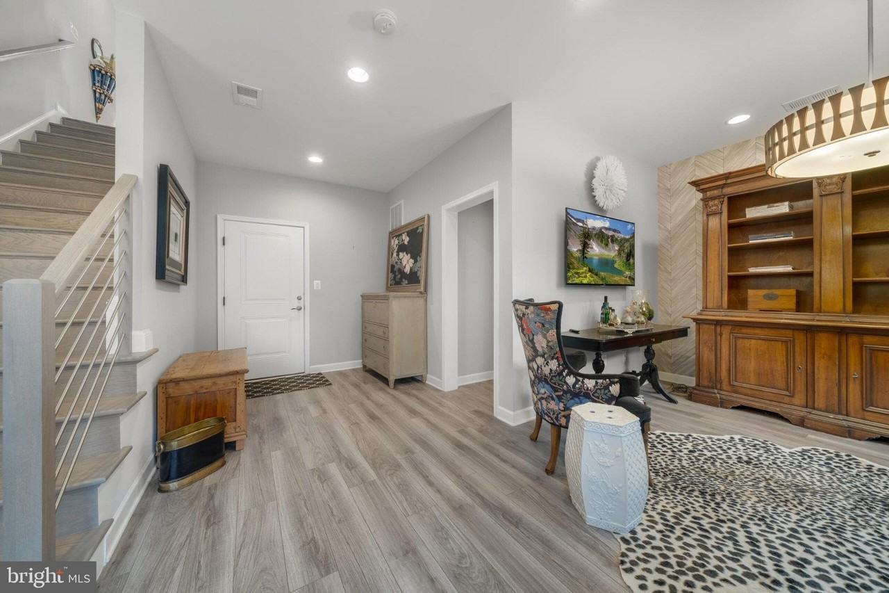 4489 Lateleaf Trl - Photo 3 of 41