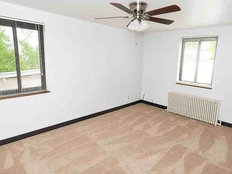 10 PURCHASE PLACEAPT 2B #2B - Photo 5 of 6