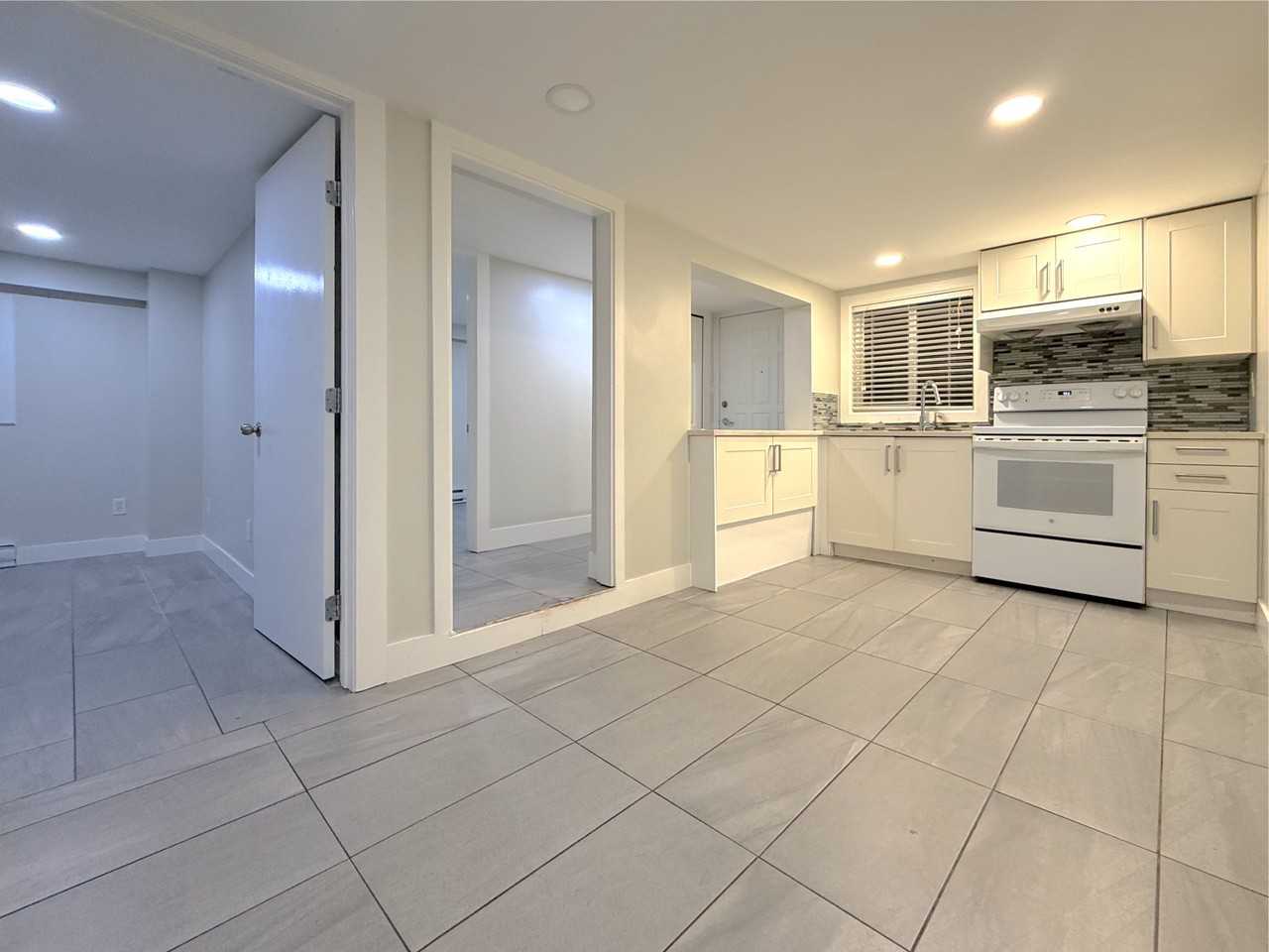 14700 107 Ave - Photo 3 of 11