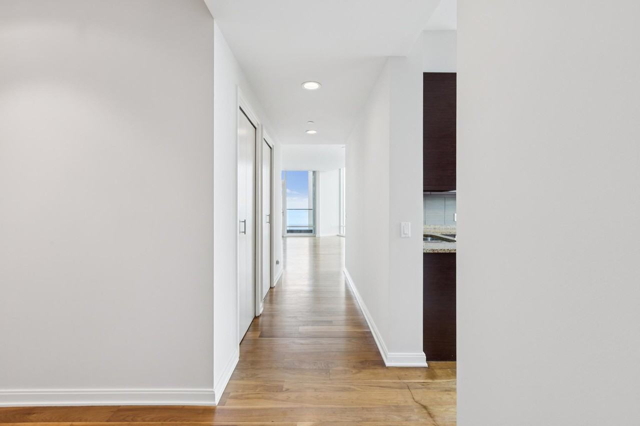 425 1st Street #3002 - Photo 3 of 58
