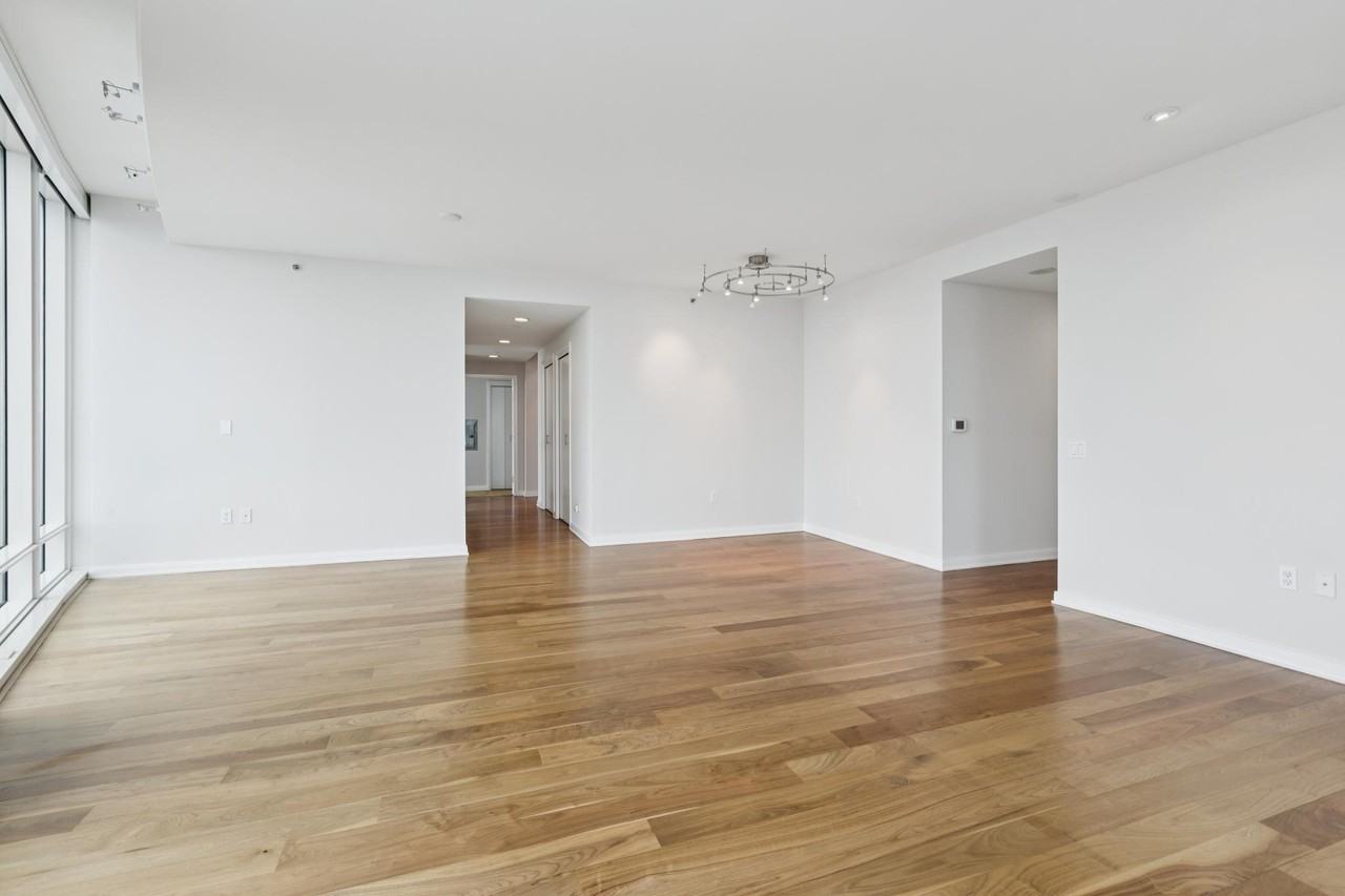 425 1st Street #3002 - Photo 6 of 58