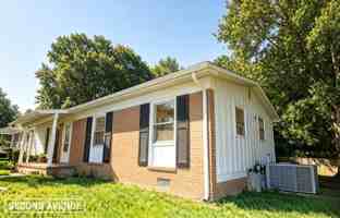 featured image of 320 Dudley Dr