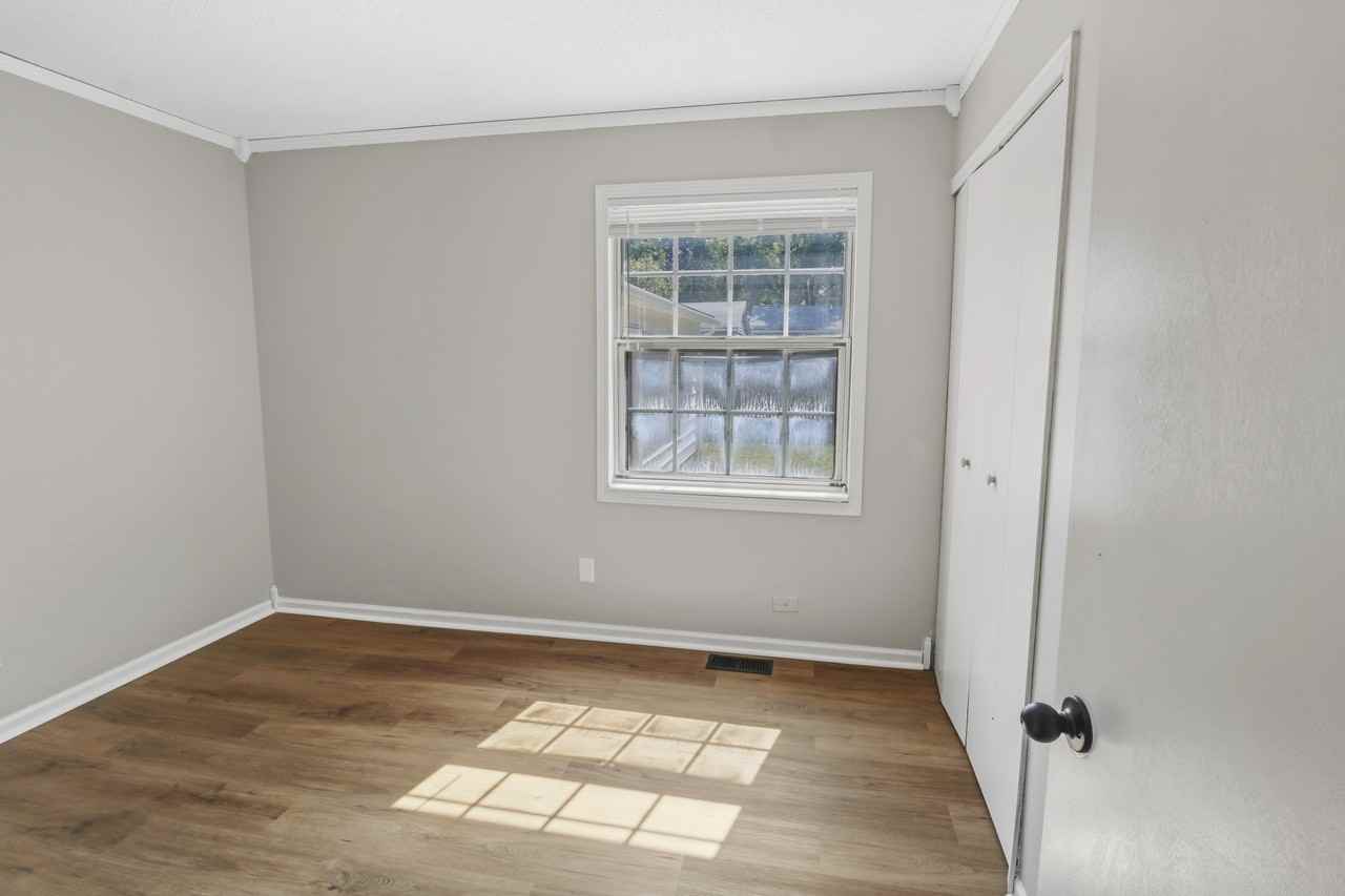 3213 York Dr #0 - Photo 4 of 14