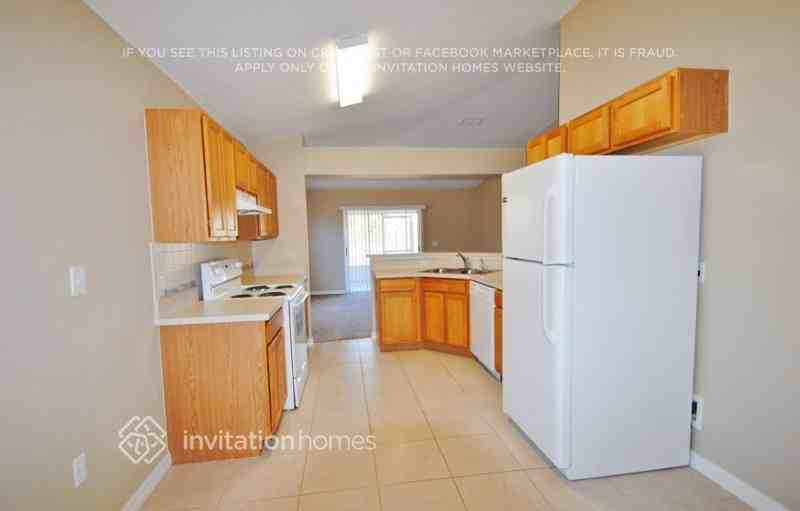 448 Keswick Ave - Photo 3 of 13