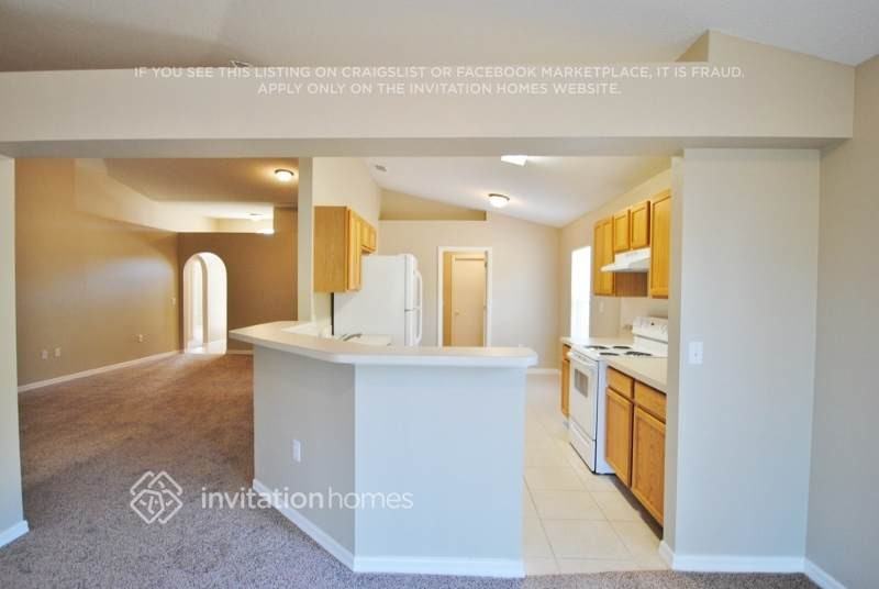448 Keswick Ave - Photo 4 of 13