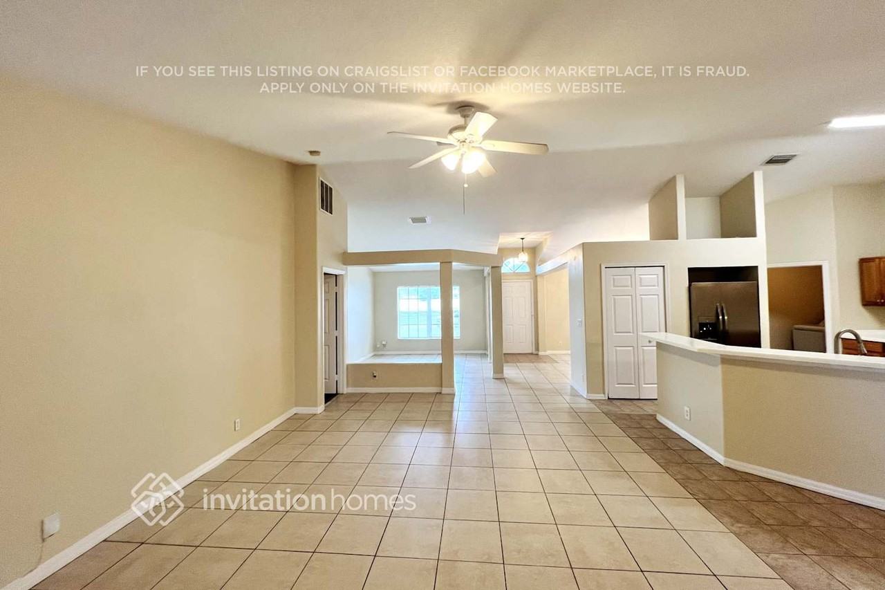 4273 Sw Mcclellen St - Photo 3 of 22