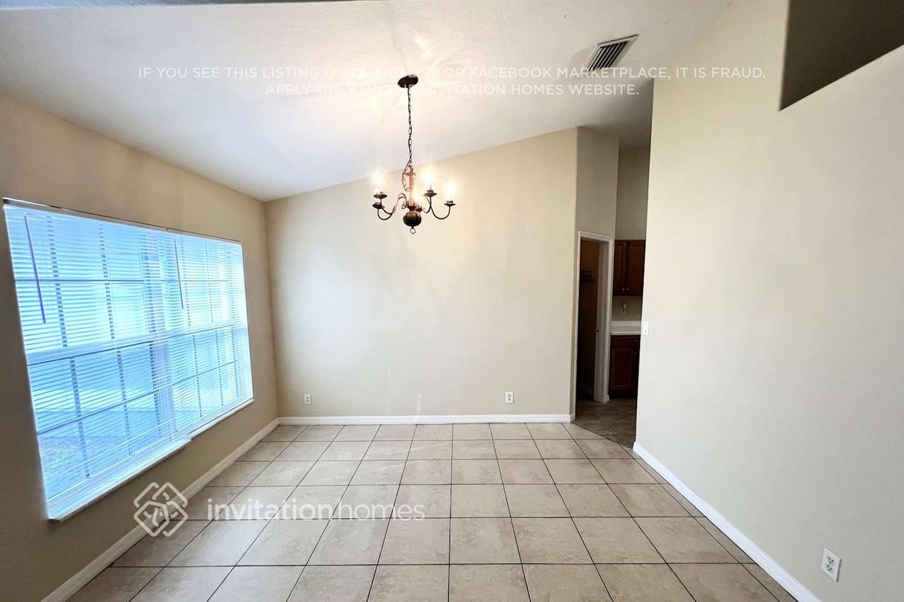 4273 Sw Mcclellen St - Photo 7 of 22