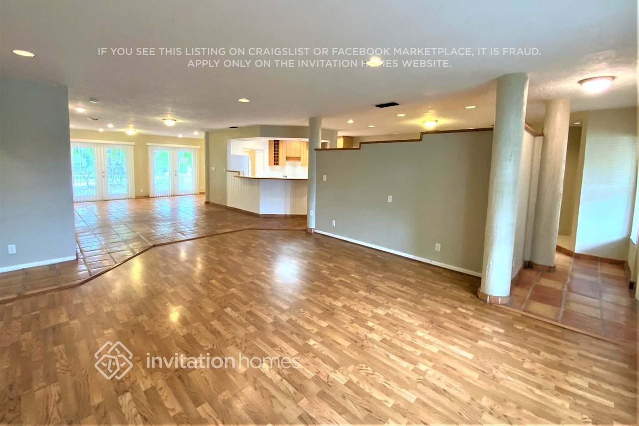 1162 Sw 12th Rd - Photo 3 of 17