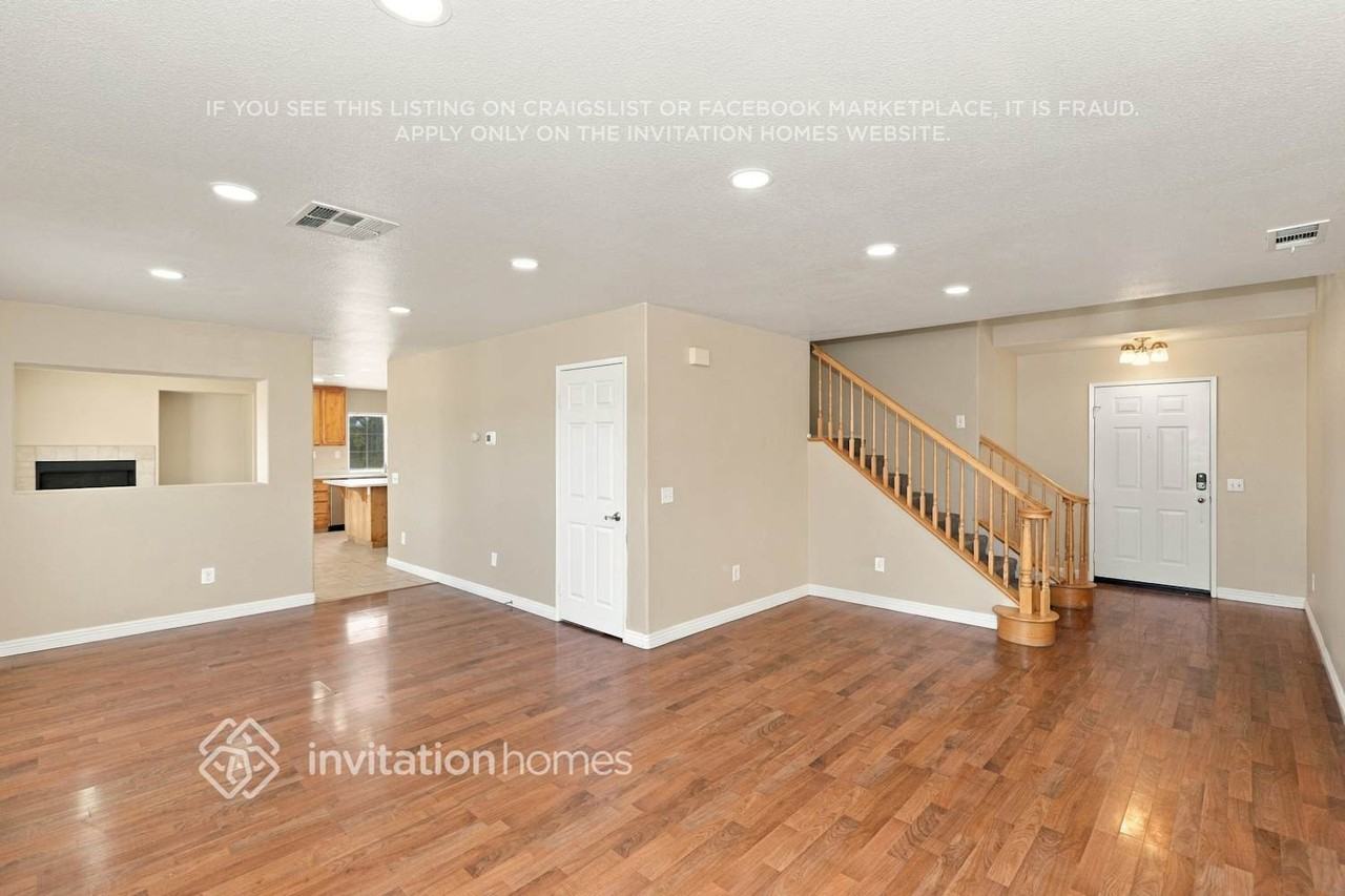 1448 Roadrunner Ln - Photo 6 of 18