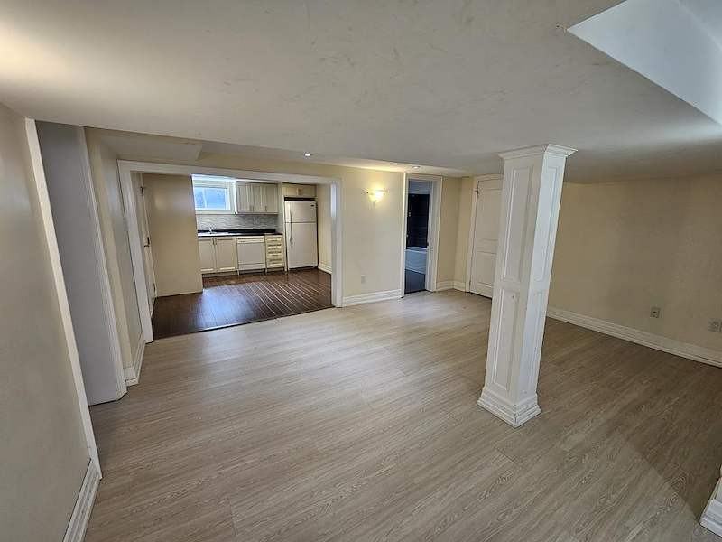 95 Cuffley Crescent North #2 - Photo 5 of 22