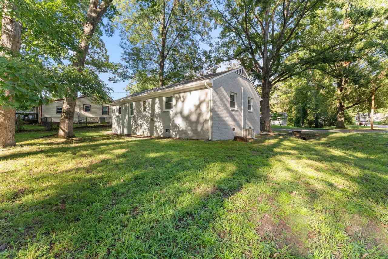 9366 Quinnford Blvd #9366 - Photo 5 of 27