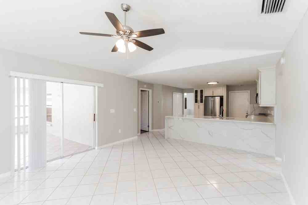 28506 Tall Grass Dr - Photo 3 of 16