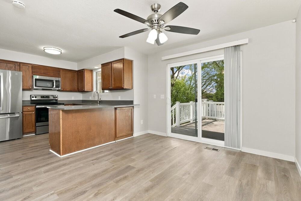 2499 Nw - Photo 5 of 17