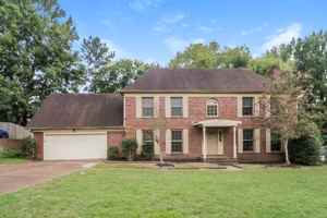 featured image of 405 Locust Grove Dr
