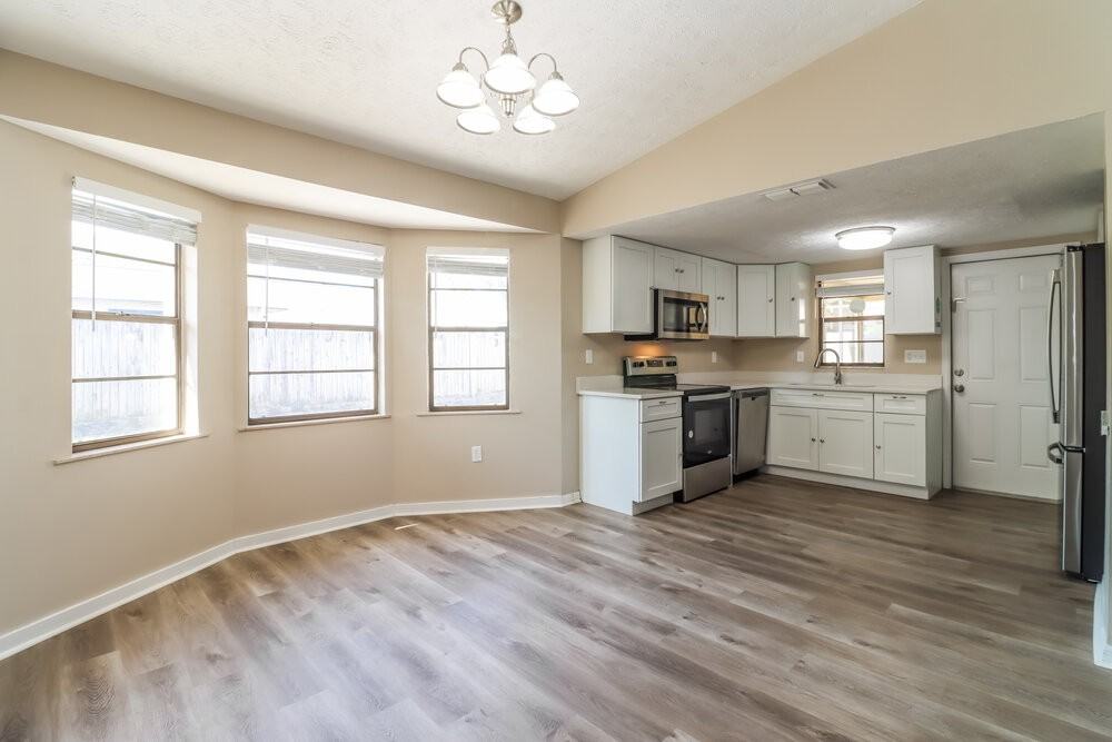 6220 12th Ave - Photo 6 of 16