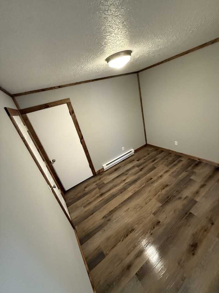 25515 Nugget Dr #4 - Photo 4 of 6