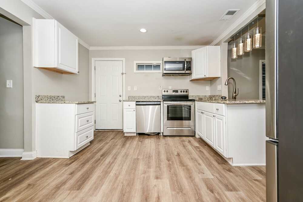 1315 Dorsey St Sw - Photo 6 of 16