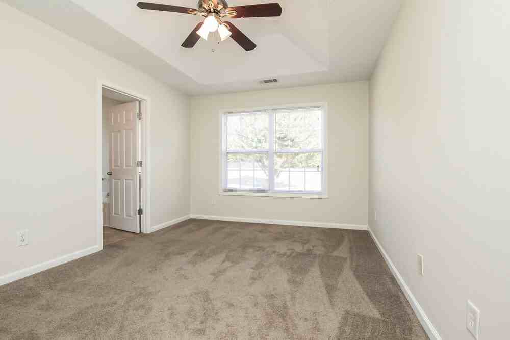 516 Cherokee Rd - Photo 7 of 25