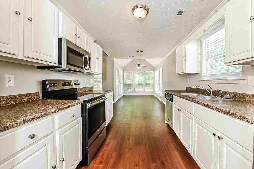 188 Willow Springs Ln - Photo 7 of 16