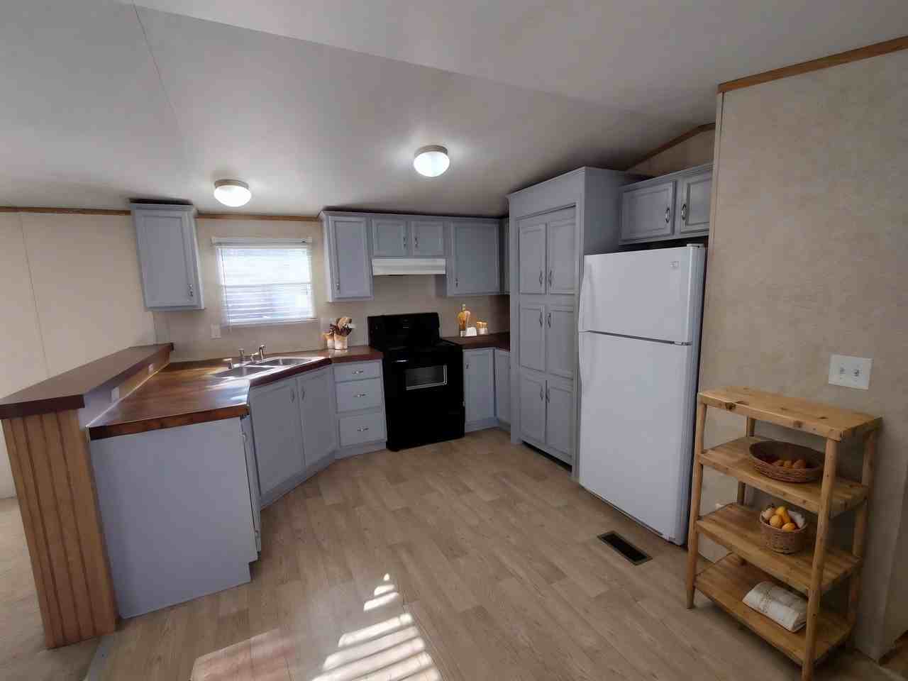 8 Cotton Bayou Cir #8 - Photo 2 of 6